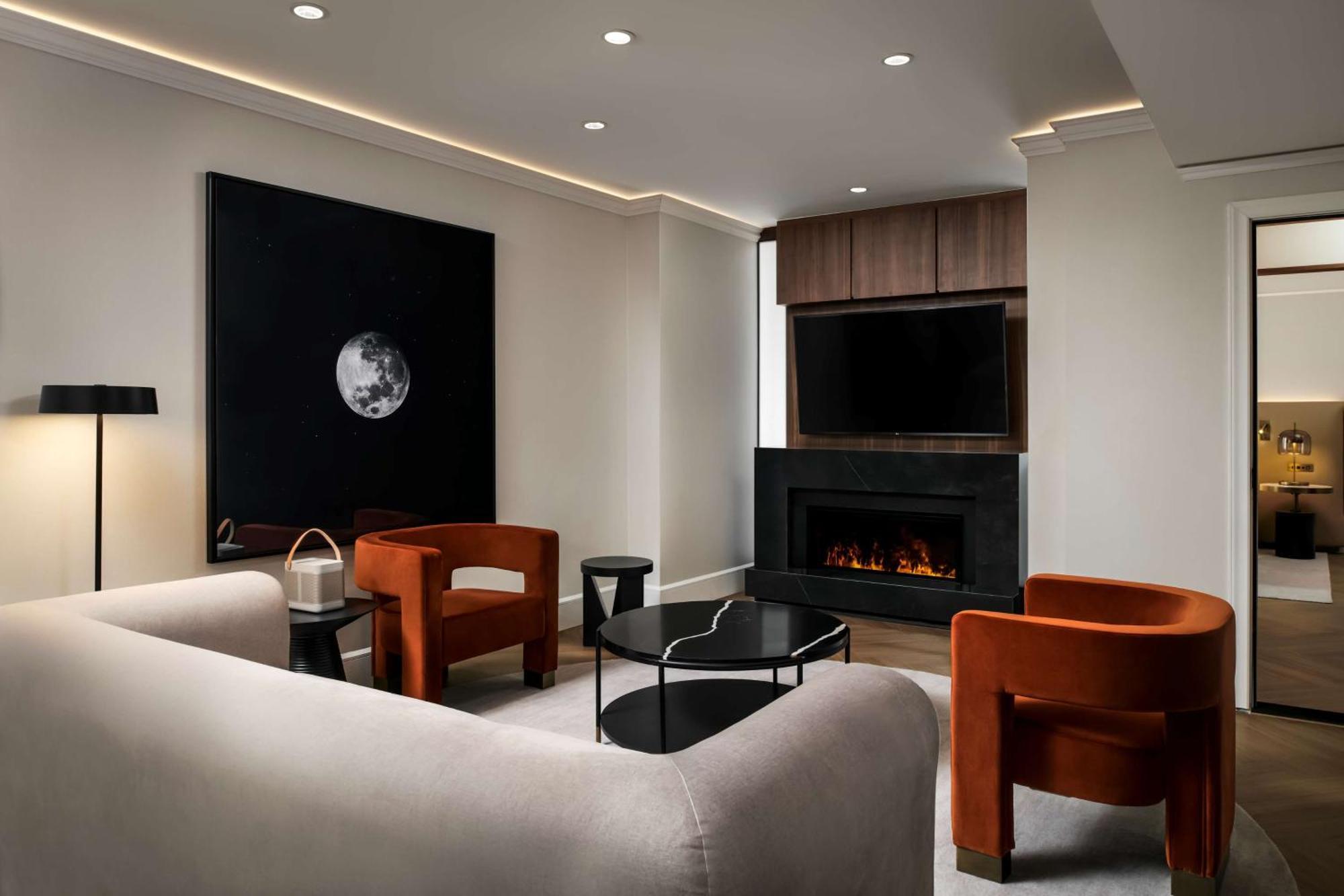 Vogue Hotel Montreal Downtown, Curio Collection By Hilton Esterno foto